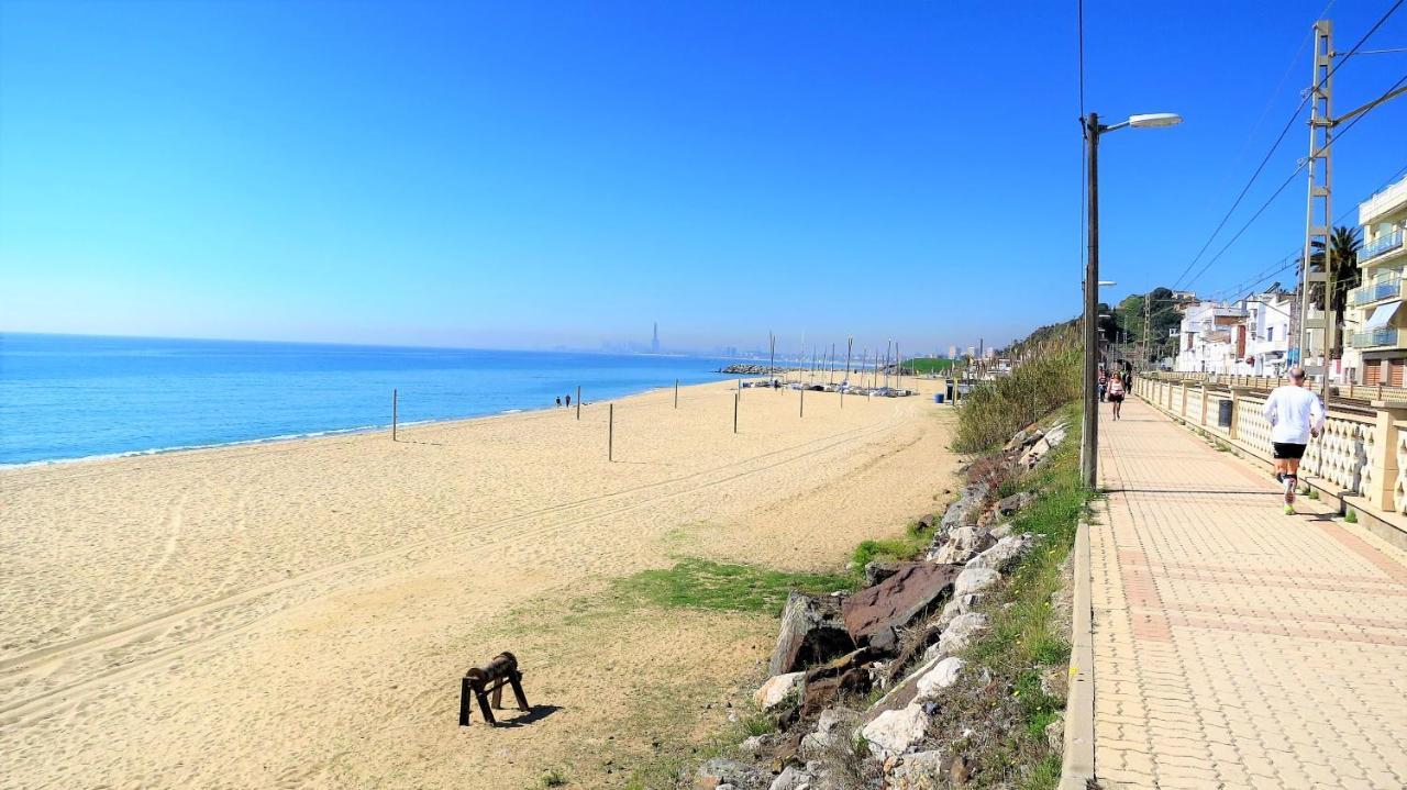 Liana Seaview & Beach - Apartment มอนท์กัต ภายนอก รูปภาพ